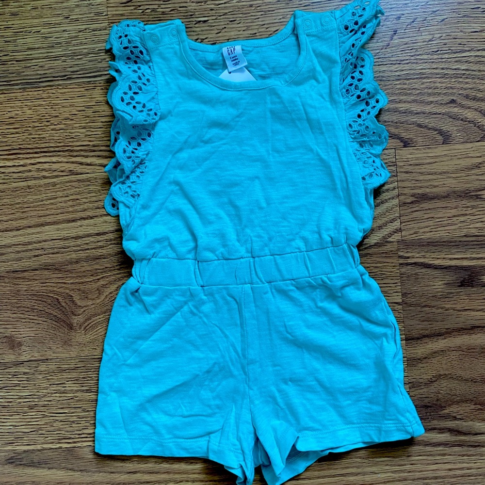 NWT baby GAP romper